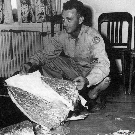 Çok gizli mavi kitap açıldı. UFO'lar gerçek mi? - Page 1