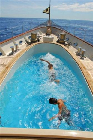 Deniz üzerinde lüks otel konforu - Page 3