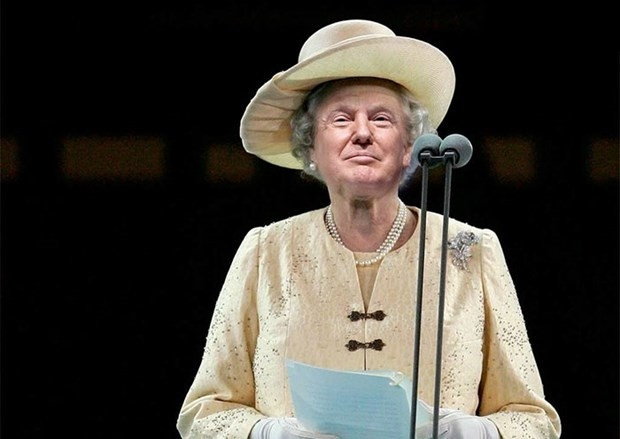 Donald Trump İngiltere Kraliçesi Elizabeth'e dönüştü - Page 4