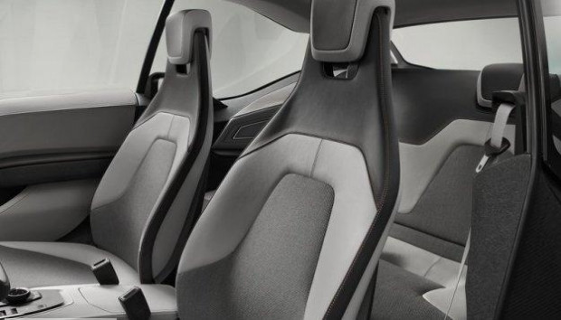Dört tekerli IPhone lakaplı otomobili piyasaya çıktı - Page 2