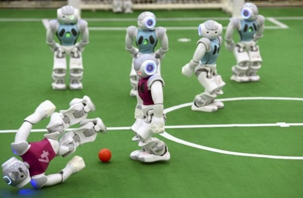 Dünya Robot Futbol Şampiyonası - Page 1