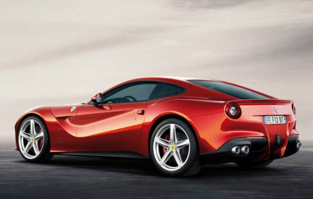 Dünyanın en hızlı arabası Ferrari F12 Berlinetta - Page 2