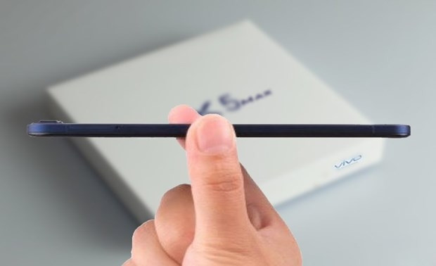 Dünyanın en ince 5 Android telefonu - Page 3