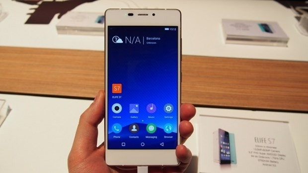 Dünyanın en ince 5 Android telefonu - Page 4