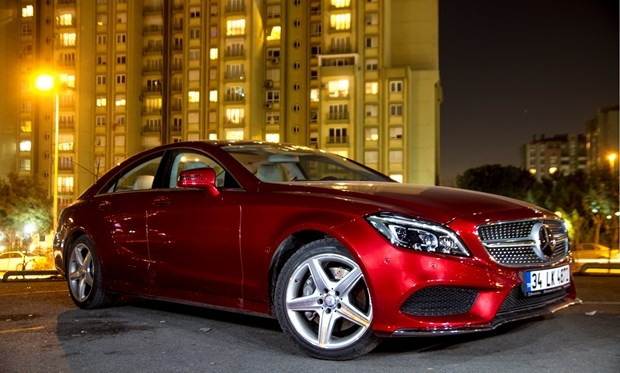 'Dünyanın ilk dört kapılı Coupe'si Mercedes CLS yenilendi - Page 3
