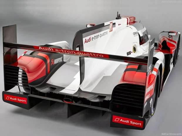 E-tron quattro Audi R18 Racecar - Page 4