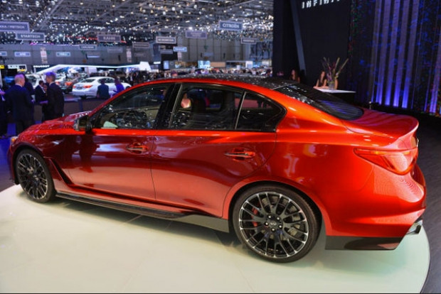 En hızlı İnfiniti, Q50 Eau Rouge konsept! - Page 1