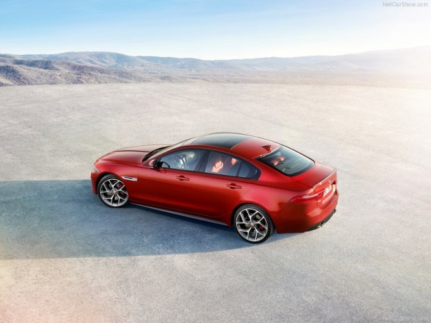 En ince ayrıntısına kadar Jaguar XE S 2016! - Page 1