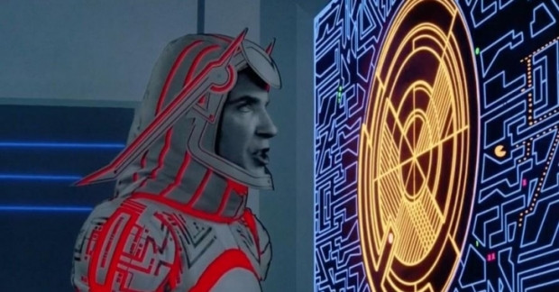 Fark ettiğinizde 'Vay Be!' diyeceğiniz 16 film detayı - Page 2