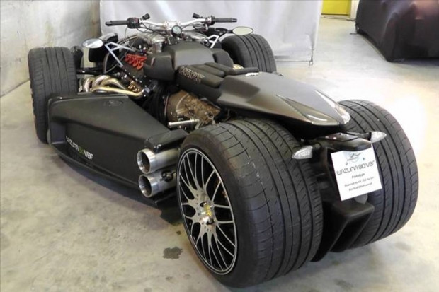 Ferrari motorlu sıradışı motosiklet - Page 2