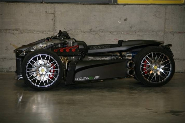 Ferrari motorlu sıradışı motosiklet - Page 4