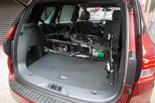 Ford Everest SUV'a daha yakından bakın - Page 2