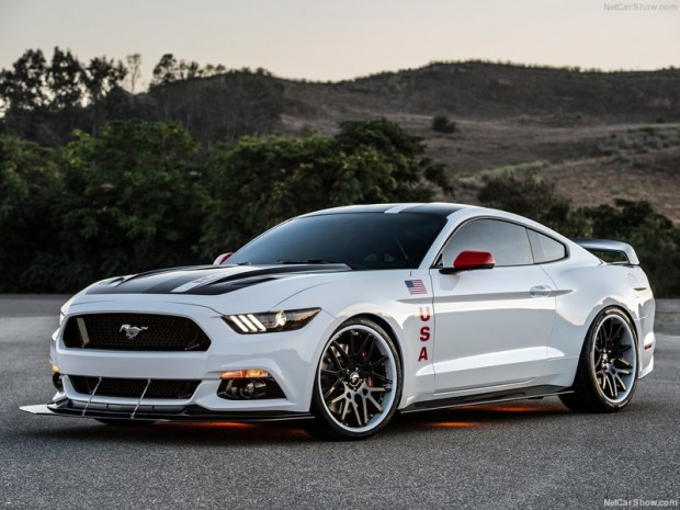 Ford Mustang GT Apollo Edition 2015 - Page 3