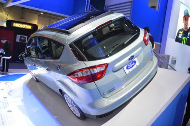 Ford'un güneş enerjili konsepti! - Page 1
