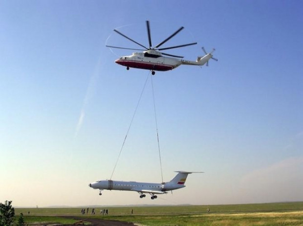 Formula 1'e Katılsalar Yadırganmayacak Dünyanın En Hızlı Helikopterler - Page 1