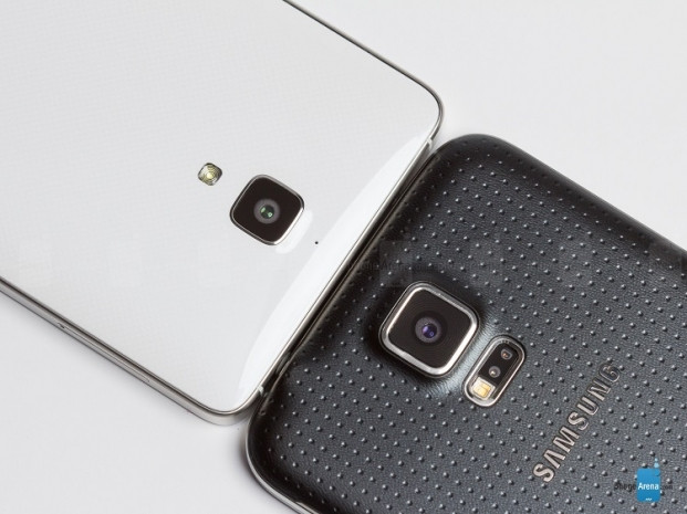 Galaxy S5 ve Xiaomi Mi 4 yan yana - Page 2
