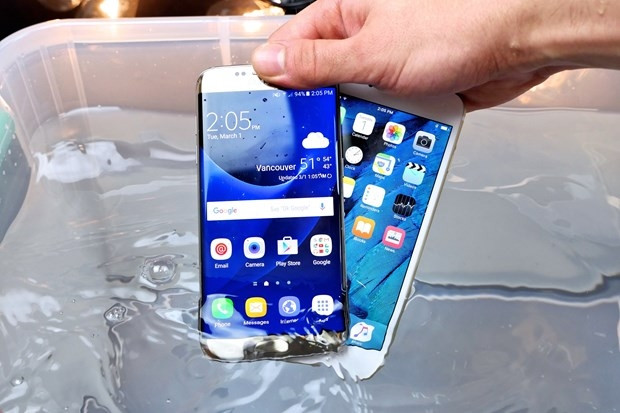 Galaxy S7 ile iPhone 6s'i karşılaştırıldı! İşte sonuç - Page 4
