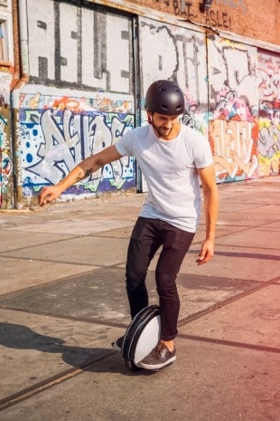 Gençlerin yeni gözdesi Segway One S1 olacak - Page 2