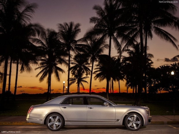 Hız canavarı Bentley Mulsanne 2015 - Page 3