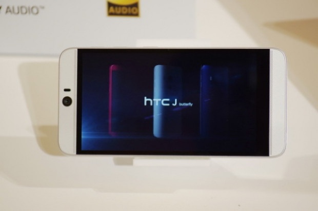 HTC M9'dan daha iyi telefon HTC J Butterfly 3 - Page 3