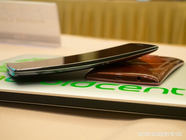 HTC One A9'a alternatif 10 akıllı telefon - Page 3