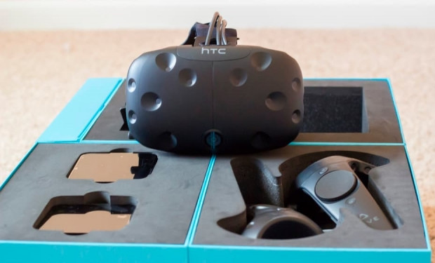 HTC Vive kutu açılımı - Page 1
