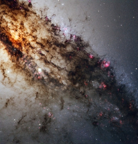 Hubble'ın yaptığı destansı keşiflerinden çok özel kareler - Page 2