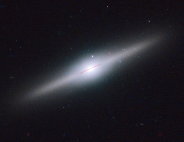 Hubble'ın yaptığı destansı keşiflerinden çok özel kareler - Page 4