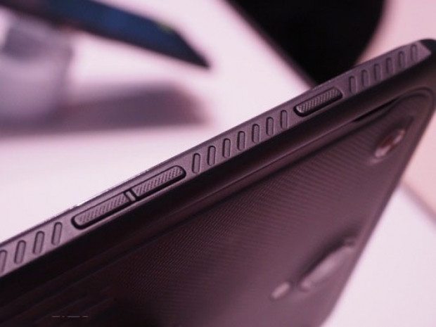 IFA 2014: Active Samsung Galaxy Tab - Page 3
