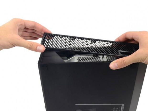 iFixit Xbox One'ı parçaladı! - Page 4