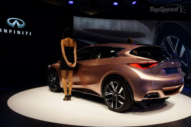 Infiniti Q30 Concept 2016 - Page 1