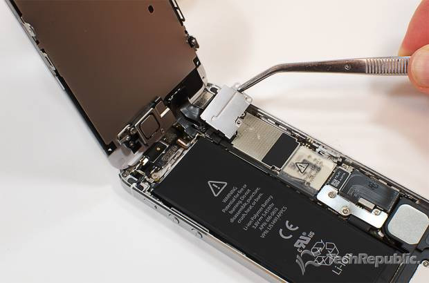 iPhone 5'in iç haznesini merak ediyor musunuz? - Page 4