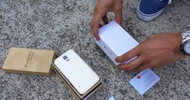 İphone 6 ve Galaxy S5 yakma testi - Page 1