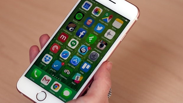 iPhone 7'nin fotoğrafları sızdı - Page 1
