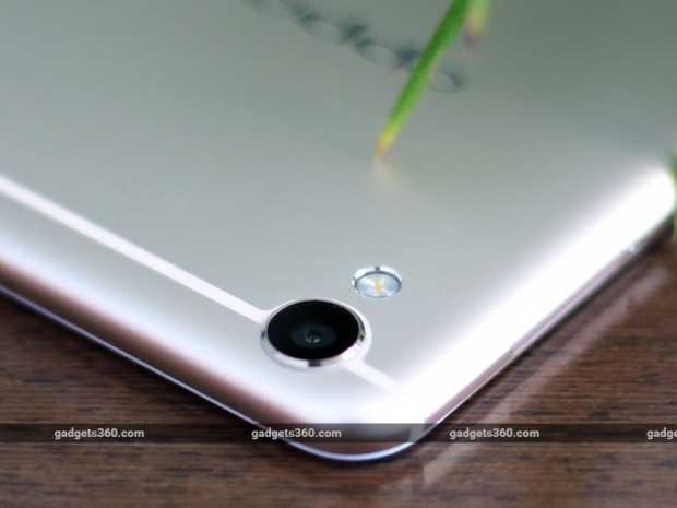 iPhone klonu gibi Oppo F1 Plus - Page 3