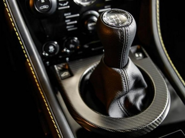 İşte Aston Martin'in yeni canavarı,V8 Vantage N430 - Page 4