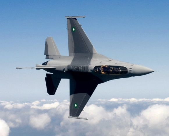 İşte dünyanın en yaygın ikinci savaş uçağı F-16'nın özellikleri! - Page 1