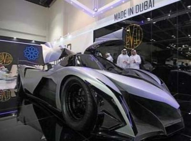 Jet uçaklarıyla yarışacak araba:Devel Sixteen - Page 3