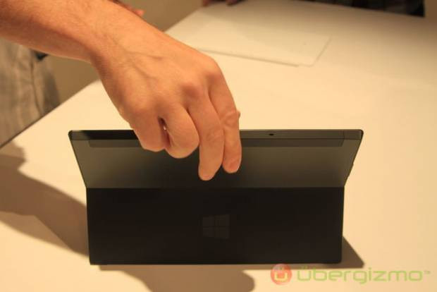 İşte Microsoft'un iPad'e rakip tableti Surface! - Page 2