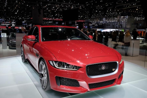 Jaguar XE modelinin başlangıç fiyatı belli oldu! - Page 1