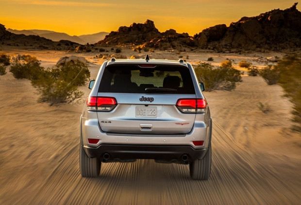 Jeep Grand Cherokee Trailhawk modelinin ilk resmi fotoğraflarını yayınladı - Page 1