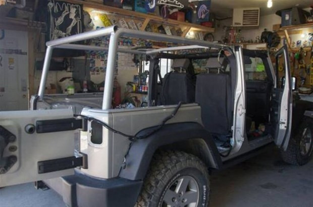 Jeep Wrangler model aracını muhteşem bir eve çevirdi - Page 1