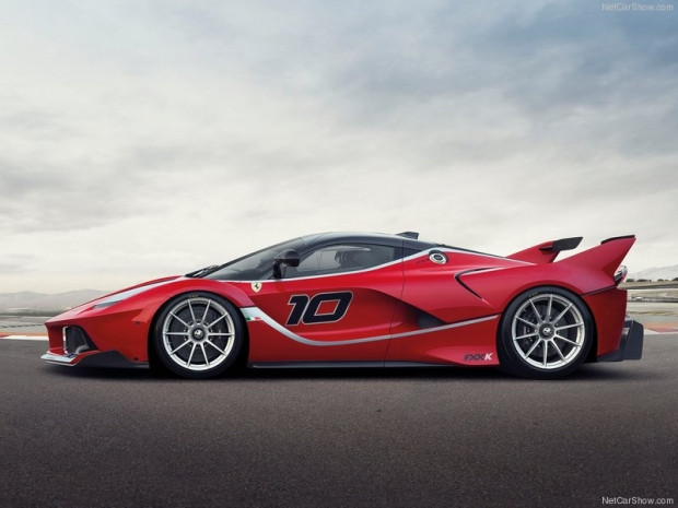 Karşınızda 1035 Beygir Ferrari FXX-K! - Page 3