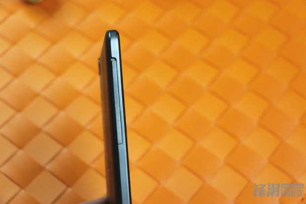 Karşınızda HTC Desire 728 - Page 3