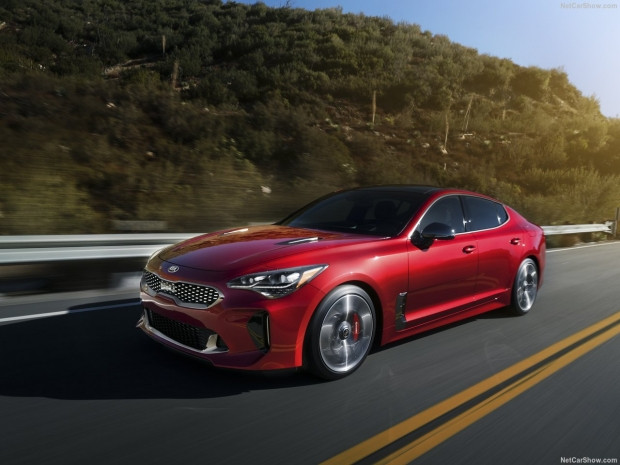 Kia Stinger 2018 - Page 3