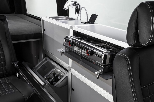 Macera arayanlara Mercedes Sprinter Vansports Camper - Page 4