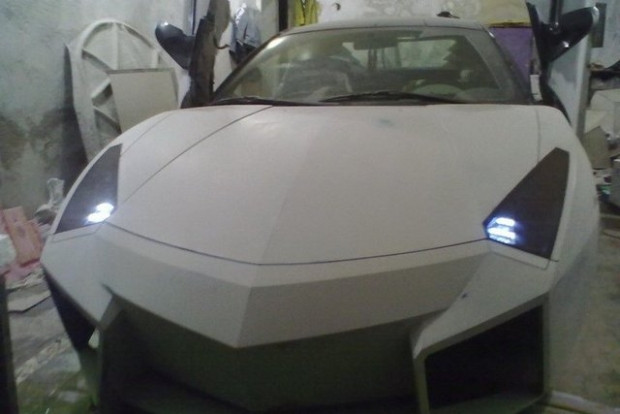 Lambhorgini Aventador alamadı ama yaptı - Page 2