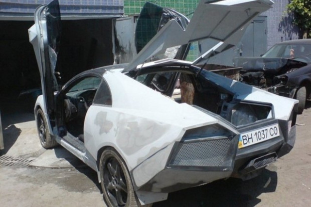 Lambhorgini Aventador alamadı ama yaptı - Page 3