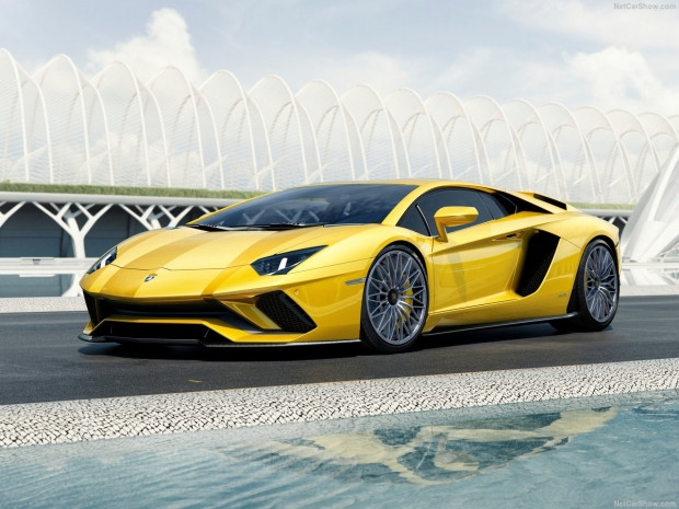 Karşınızda Lamborghini Aventador S 2017! - Page 3