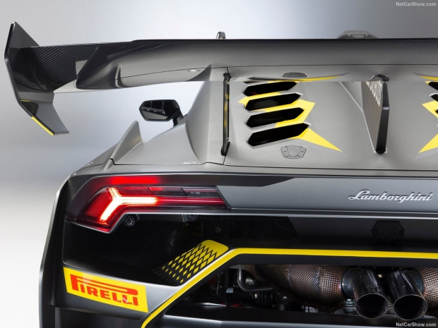 Lamborghini Huracan Süper Trofeo Evo Yarış arabası - Page 3